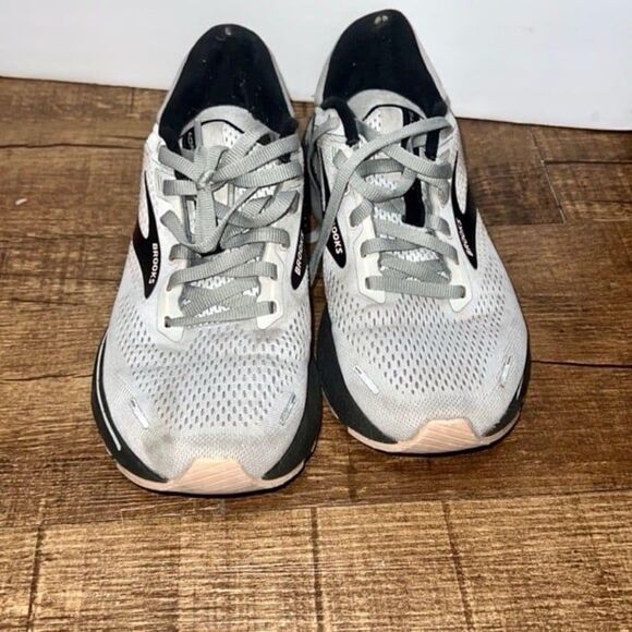 Brooks Adrenaline GTS 22 Women's Running shoes - Picture 3 of 5